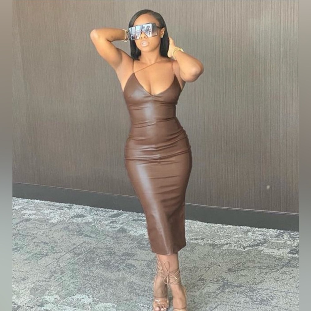 Elegant Brown Midi Dress: Multiple Colors